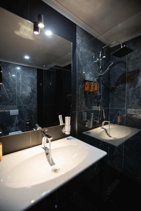 West Inn Georgia Kutaisi Bagian luar foto